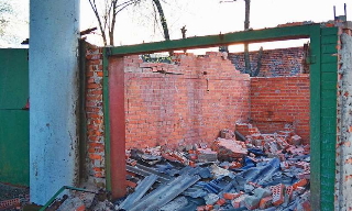 Демонтаж гаражей в Пскове, цена от 1729 руб. – услуги под ключ от 2Землекопа-Пск
