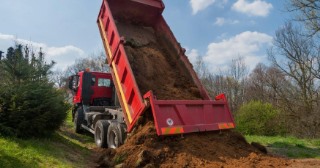 Доставка грунта Псков, цена от 255 руб./куб.